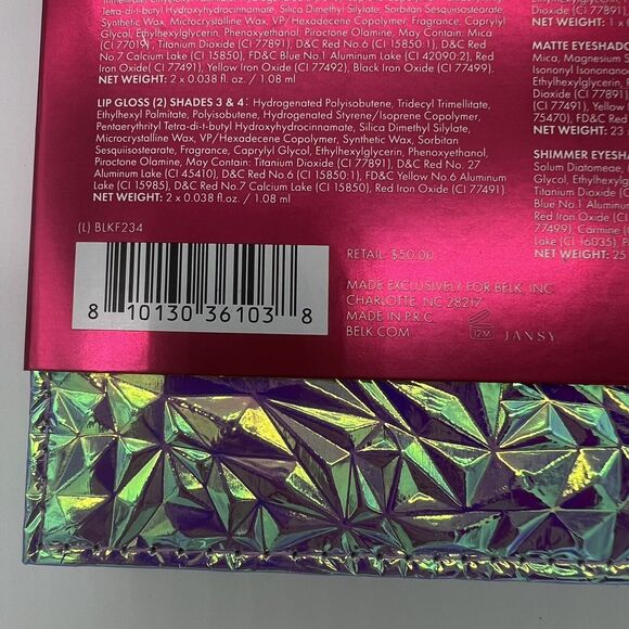 Ultimate Beauty Artistry Color Collection Makeup Kit From Belk NIB - Picture 3 of 6